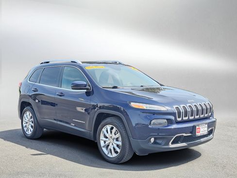 Used 2016 Jeep Cherokee Limited AWD/4WD image 7