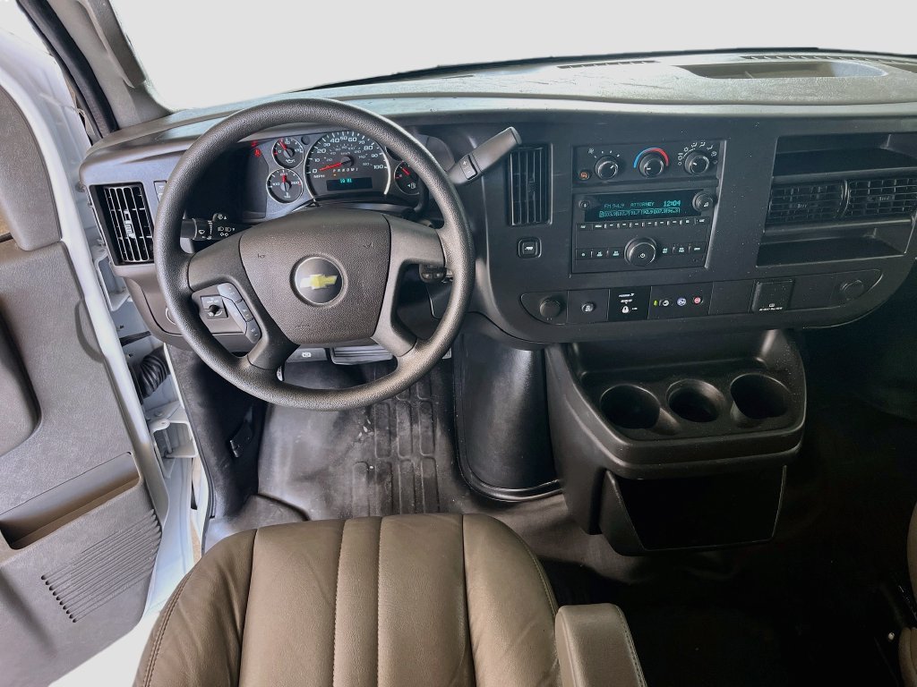 Used 2024 Chevrolet Express 2500 w/ Driver Convenience Package RWD image 20
