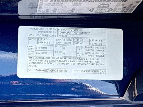 Used 2023 Nissan Maxima SL FWD image 33