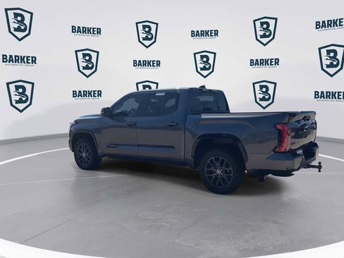 Used 2023 Toyota Tundra Platinum AWD/4WD image 7