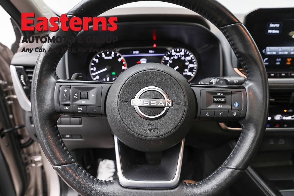 Used 2023 Nissan Rogue SL w/ SL Premium Package AWD/4WD image 12