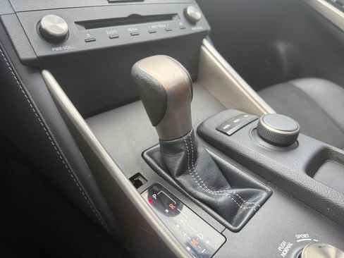 Used 2016 Lexus IS 200t RWD image 15