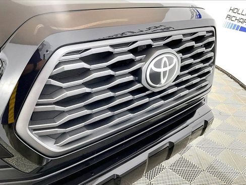 Used 2021 Toyota Tacoma TRD Sport image 23