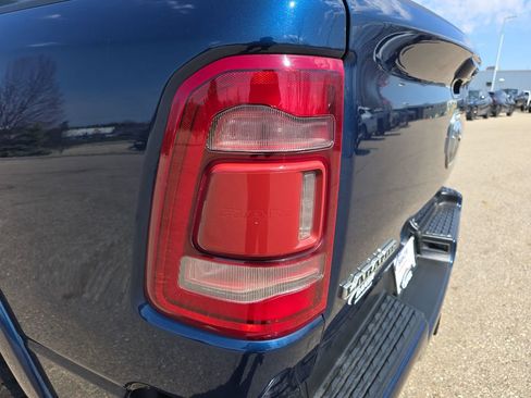 Used 2019 RAM 1500 Laramie w/ Sport Appearance Package AWD/4WD image 31
