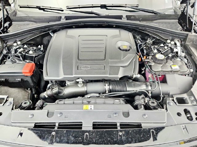 Certified 2026 Land Rover Range Rover Velar S AWD/4WD image 28