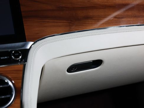 Used 2022 Bentley Continental GT Speed image 24