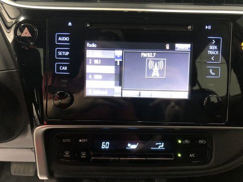 Used 2017 Toyota Corolla SE w/ Carpet Mat Package (TMS) image 20