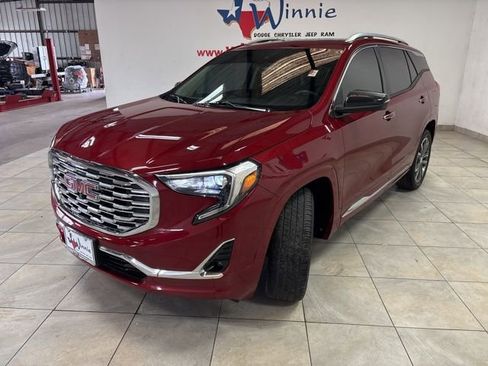 Used 2019 GMC Terrain Denali w/ Advanced Safety Package image 3