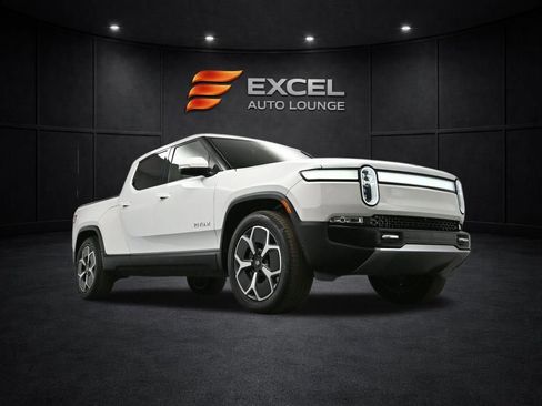 Used 2023 Rivian R1T Adventure image 50