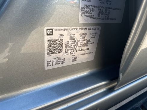 Used 2024 GMC Sierra 1500 AT4X image 52