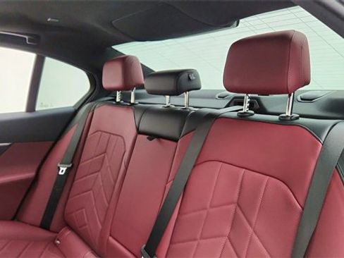 Used 2026 BMW 540i xDrive 540i xDrive image 29