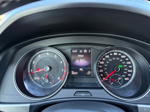 Used 2021 Volkswagen Atlas SE image 26