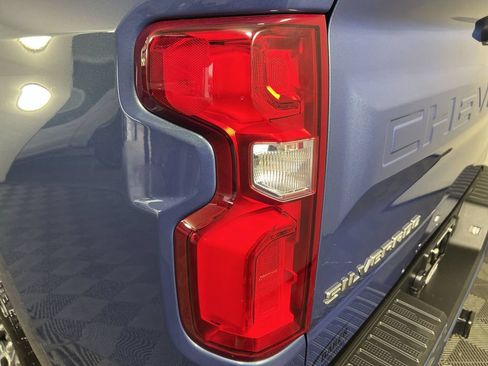 Certified 2024 Chevrolet Silverado 1500 RST w/ Z71 Off-Road Package AWD/4WD image 36