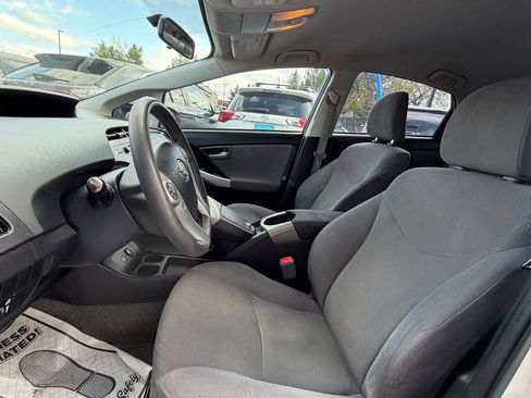 Used 2013 Toyota Prius Three FWD image 8
