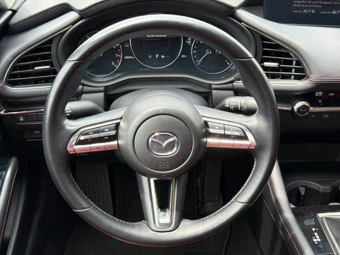 Used 2023 MAZDA MAZDA3 s AWD/4WD image 17