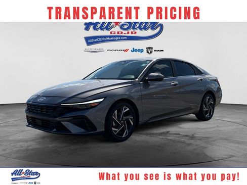 Used 2024 Hyundai Elantra Limited FWD image 1