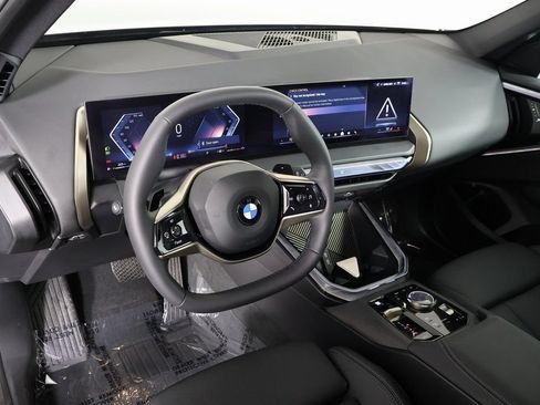 Used 2025 BMW X3 xDrive30i w/ Convenience Package AWD/4WD image 7
