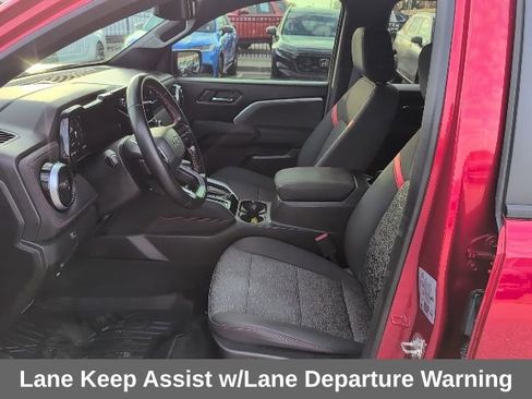 Used 2024 Chevrolet Colorado Z71 w/ Z71 Convenience Package 2 image 11