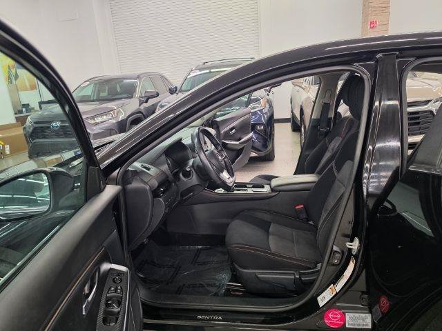 Used 2021 Nissan Sentra SR FWD image 33