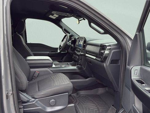 Used 2021 Ford F150 XL w/ STX Appearance Package image 19