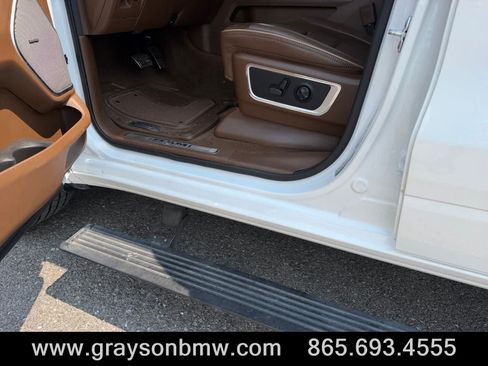 Used 2022 RAM 1500 Limited AWD/4WD image 12