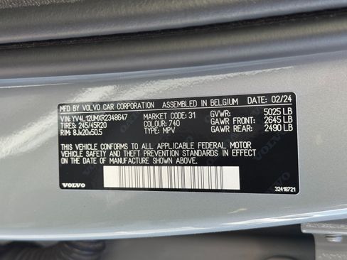 Used 2024 Volvo XC40 B5 Ultimate w/ Protection Package Premier AWD/4WD image 49
