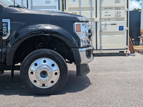 Certified 2022 Ford F450 Lariat w/ Lariat Value Package AWD/4WD image 11