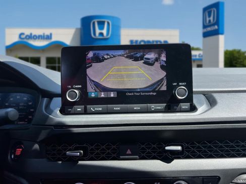 Used 2023 Honda Accord EX image 30