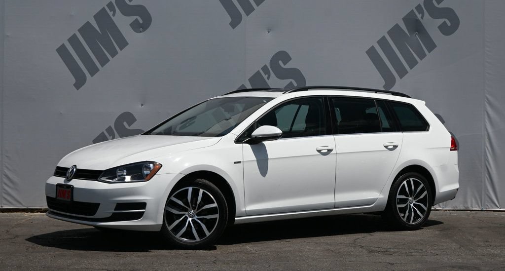 Used 2016 Volkswagen Golf S FWD image 1