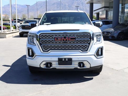 Used 2020 GMC Sierra 1500 Denali w/ Technology Package AWD/4WD image 9
