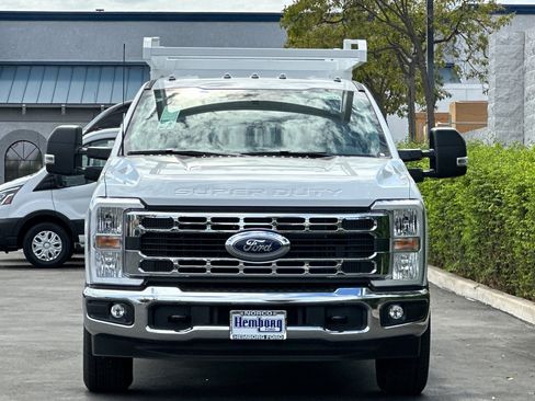 New 2026 Ford F350 XL w/ XL Chrome Package image 9