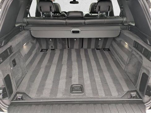 Used 2019 BMW X5 xDrive40i w/ M Sport Package image 6