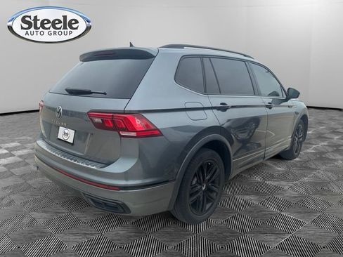 Used 2022 Volkswagen Tiguan SE R-Line FWD image 5