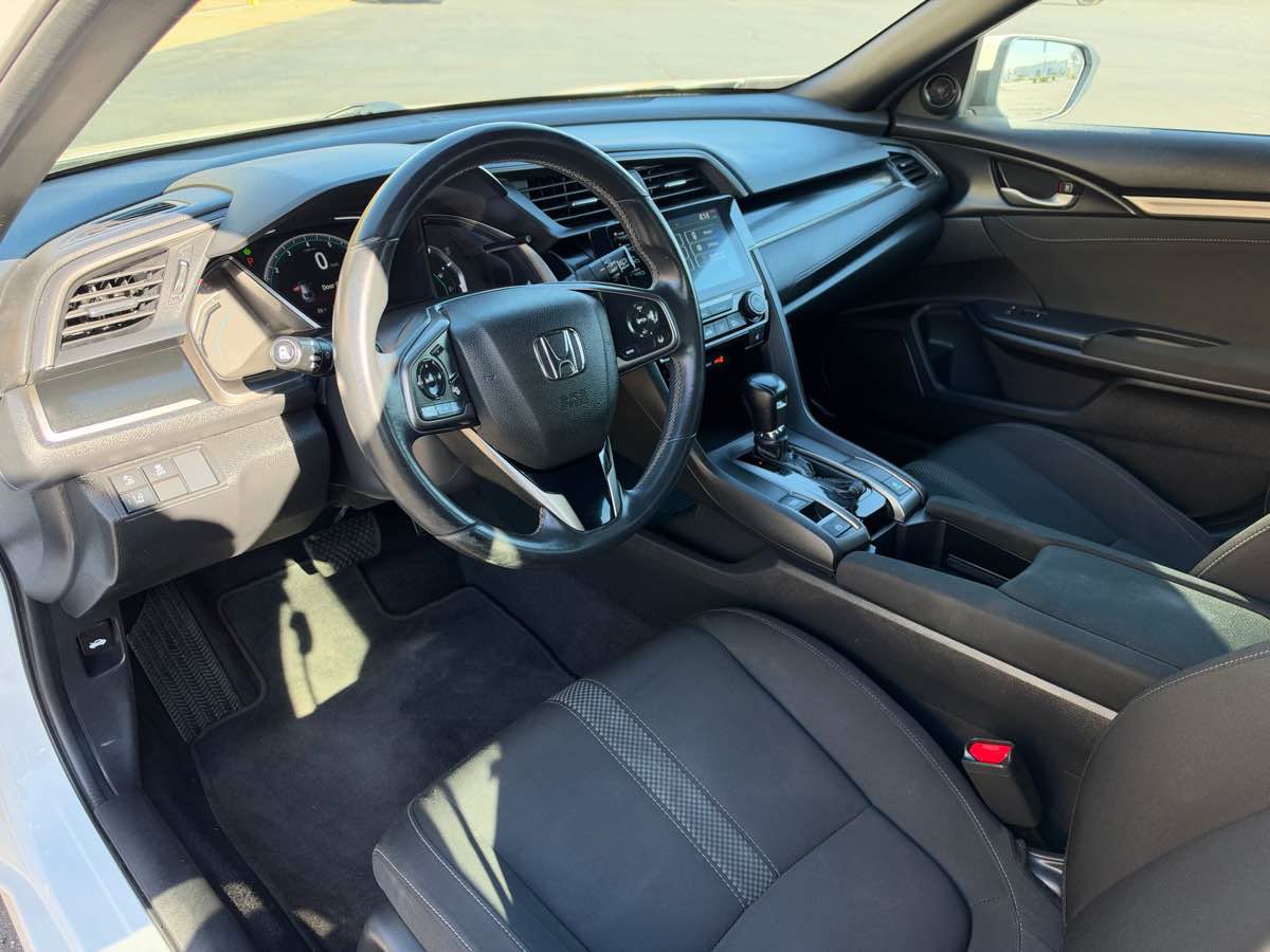 Used 2020 Honda Civic EX image 15