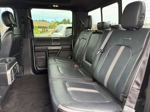 Used 2018 Ford F150 Platinum AWD/4WD image 25