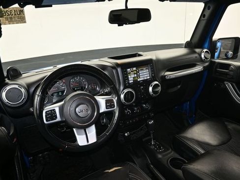 Used 2014 Jeep Wrangler Unlimited Sport AWD/4WD image 9