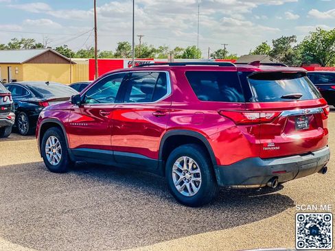Used 2020 Chevrolet Traverse LT FWD image 6