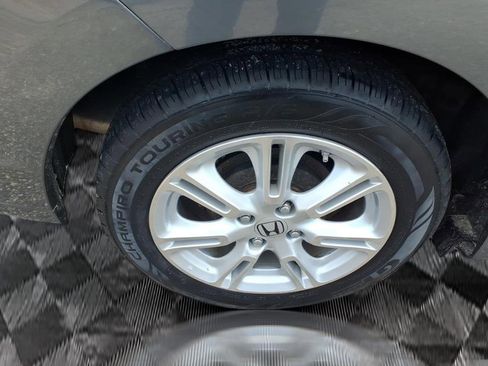 Used 2011 Honda Insight EX image 18