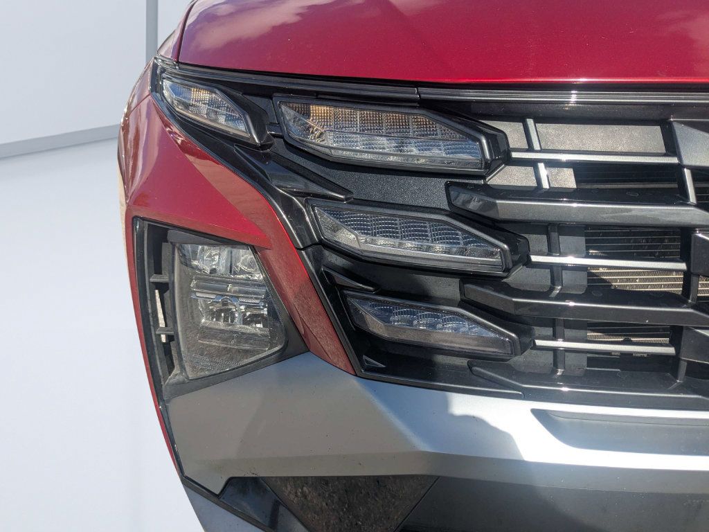 Certified 2025 Hyundai Tucson SEL AWD/4WD image 12