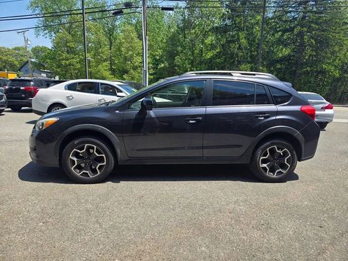 Used 2014 Subaru Crosstrek 2.0i Limited AWD/4WD image 3