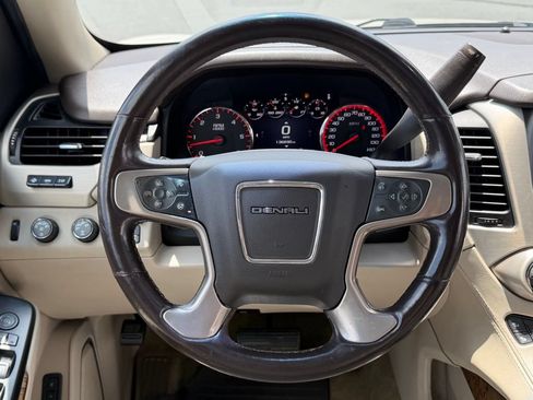 Used 2015 GMC Yukon XL Denali w/ Premium Package AWD/4WD image 45