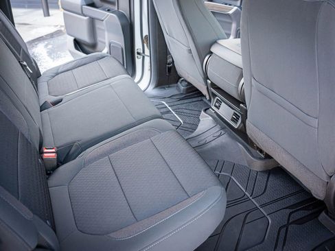 Used 2020 Chevrolet Silverado 1500 LT image 31