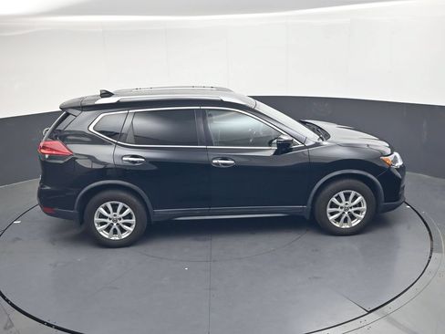 Used 2018 Nissan Rogue SV w/ Premium Package AWD/4WD image 29