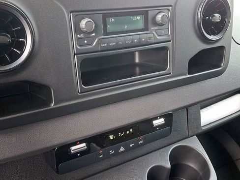 New 2025 Mercedes-Benz Sprinter 3500 image 12