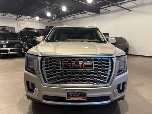 Used 2021 GMC Yukon Denali w/ Denali Ultimate Package AWD/4WD image 8
