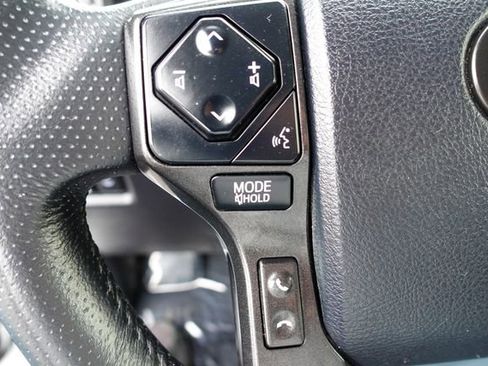 Used 2024 Toyota 4Runner TRD Off-Road image 17