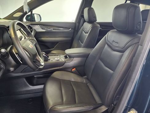 Certified 2024 Cadillac XT6 Sport w/ LPO, Floor Liner Package AWD/4WD image 13