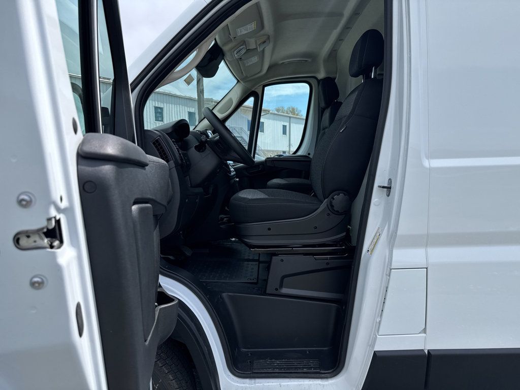 New 2026 RAM ProMaster 3500 FWD image 5