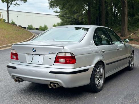 Used 2003 BMW M5 RWD image 18