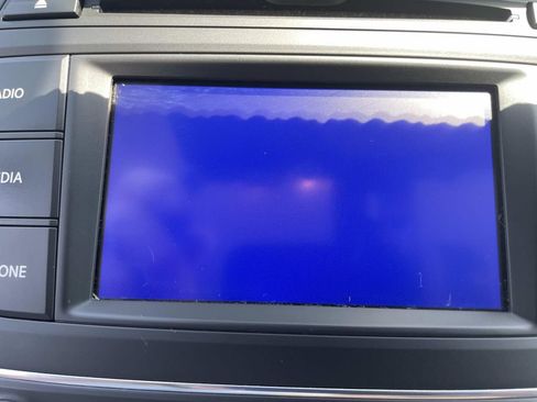 Used 2017 Hyundai Santa Fe Sport w/ Cargo Package AWD/4WD image 24
